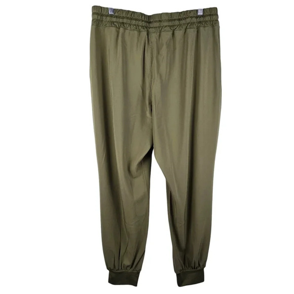Anybody Women’s Polyester and Spandex Light Olive Lightweight Cuffed Joggers M - Picture 3 of 10